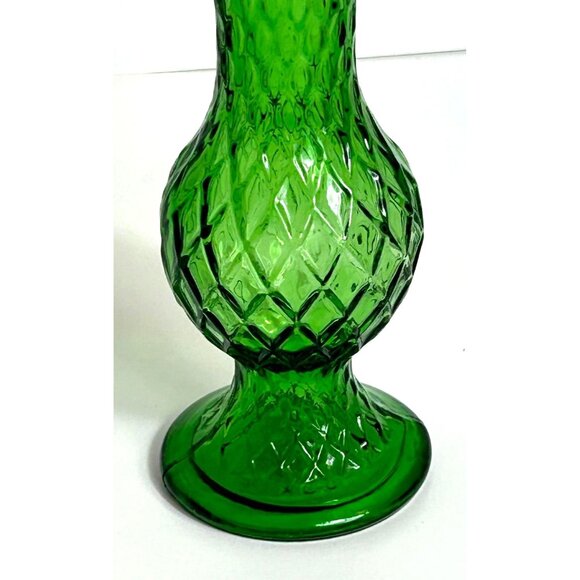 Vintage E.O. Brody Co Green Glass Vase Textured Design 7.5" Tall USA Made - Picture 4 of 5